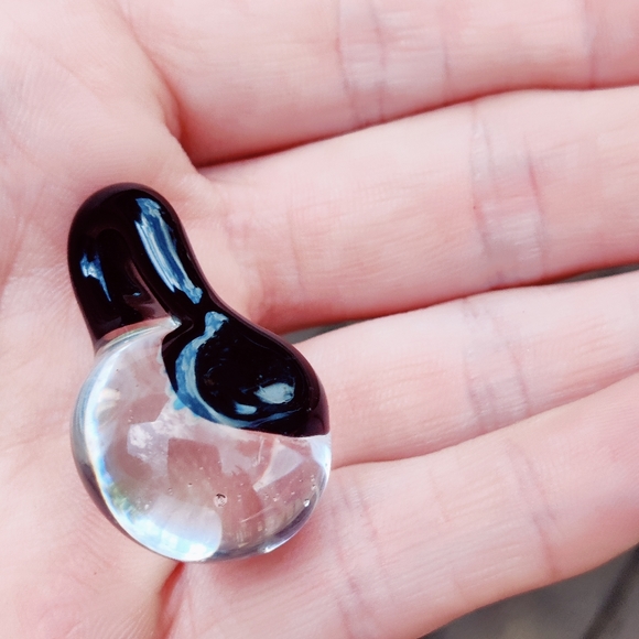 Unusual vintage hand blown art glass pendant - Picture 6 of 12